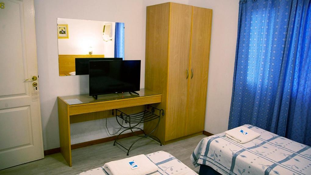 Aires Express Hotel Буенос Айрес Екстериор снимка